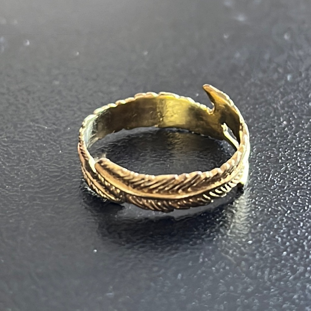Feather 18k Gold Plated Adjustable Ring